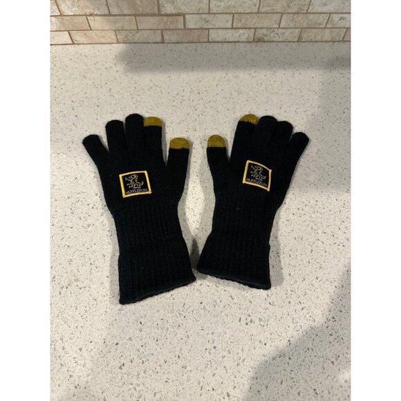 Universal Studios Harry Potter Hufflepuff Mascot Emblem Knitted Adult Gloves - Picture 1 of 2
